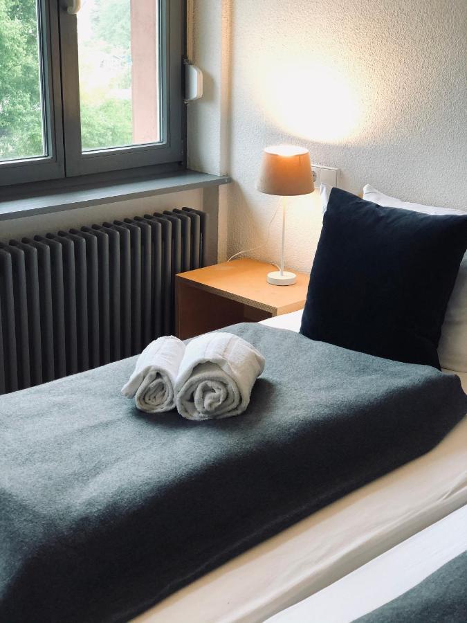 Hotel & Restaurant Gruener Baum Merzhausen Екстериор снимка
