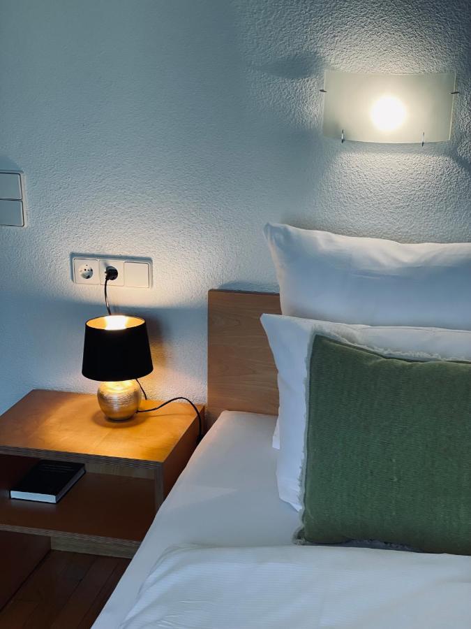 Hotel & Restaurant Gruener Baum Merzhausen Екстериор снимка