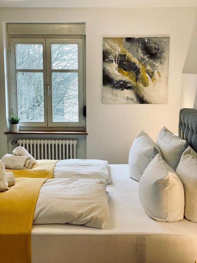Hotel & Restaurant Gruener Baum Merzhausen Екстериор снимка