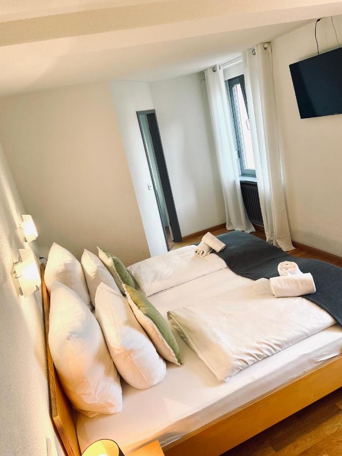 Hotel & Restaurant Gruener Baum Merzhausen Екстериор снимка